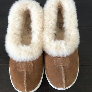 Ugg slippers